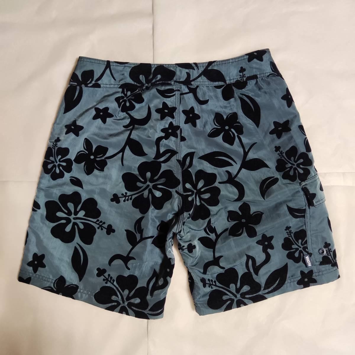 HONOLUA SURF ボードショーツ 32 水着 ホノルアサーフ ホノルア 花柄 ボタニカル Board shorts ショートパンツ_画像2