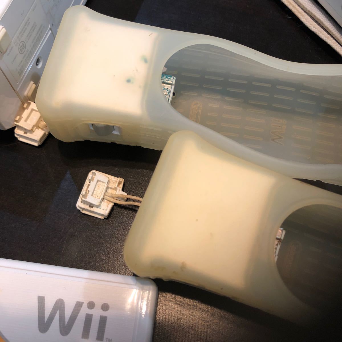 『Wii本体＋ソフト9本セット』届いて直ぐに遊べます(動作確認済み)    Wii本体＝箱・説明書無し　ソフト＝箱・説明書全てあり