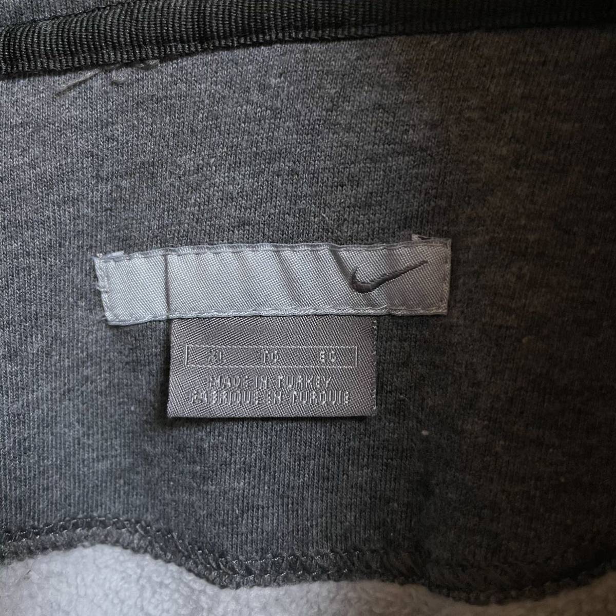 【人気・定番】NIKE ナイキ ワンポイント 刺繍 スウッシュ 裏起毛 ビッグサイズ プルオーバースウェットパーカー XL ダークグレー 古着 侵攻 刺繍 ビッグサイズ 【NIKE】ナイキ スウッシュ グリーン XXL パーカー パーカー