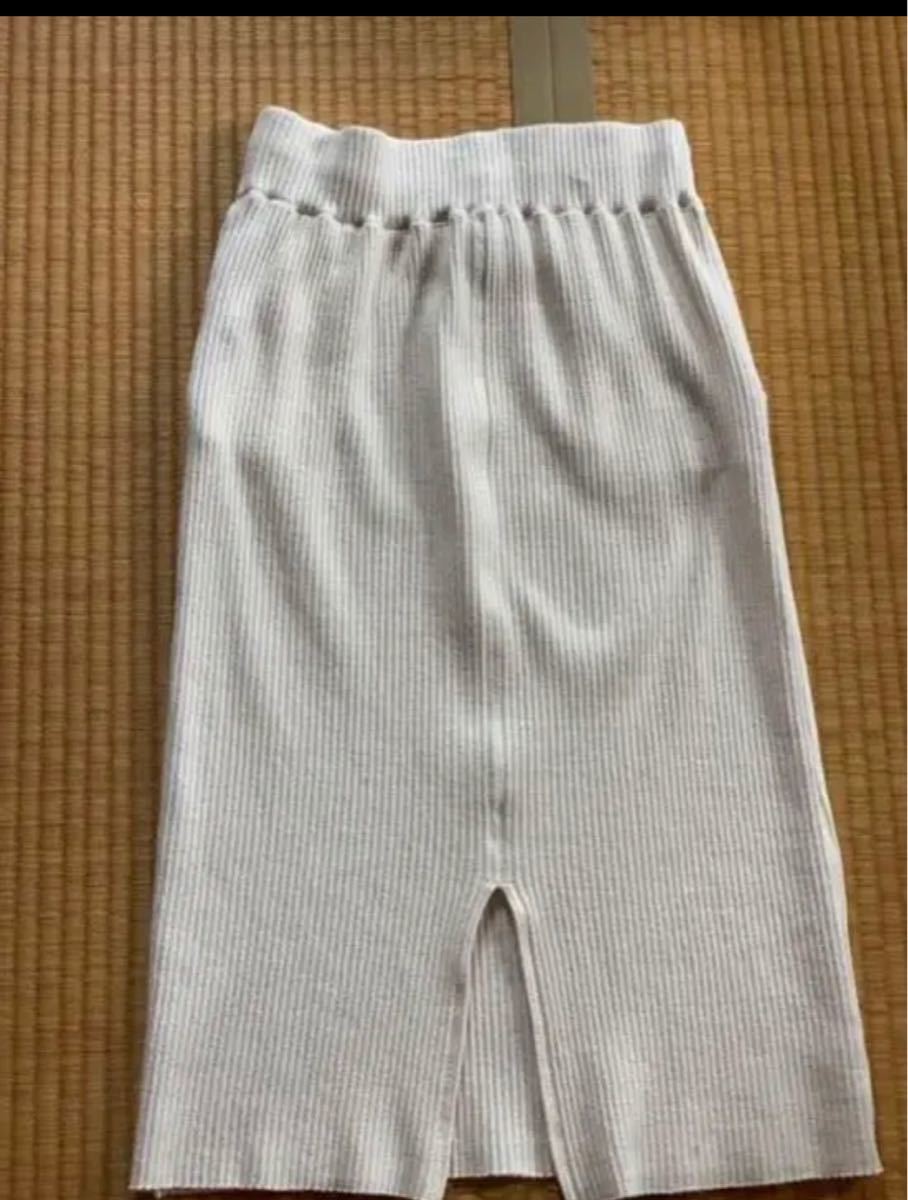 【最終価格】ローリーズファーム　リブスカート　タイトスカート　ホワイト　白　カジュアル 無地　ロングスカート