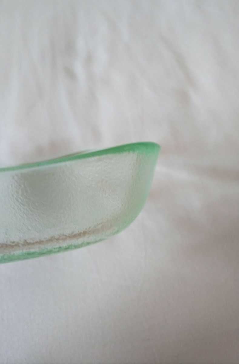 ガラス 硝子 貝柄 シェル 貝 薄いグリーン 薄緑 ホタテ 和食器 洋食器 小鉢_画像2
