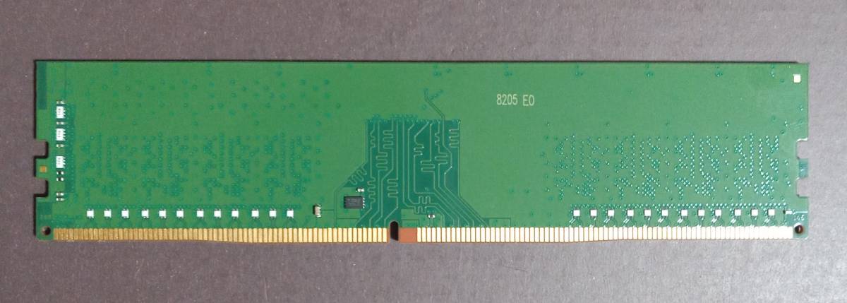 M907-2【動作品】SanMax Technologies DDR4-2400 8GB×1枚【送料無料】PC4-19200 デスクトップPC用_画像3