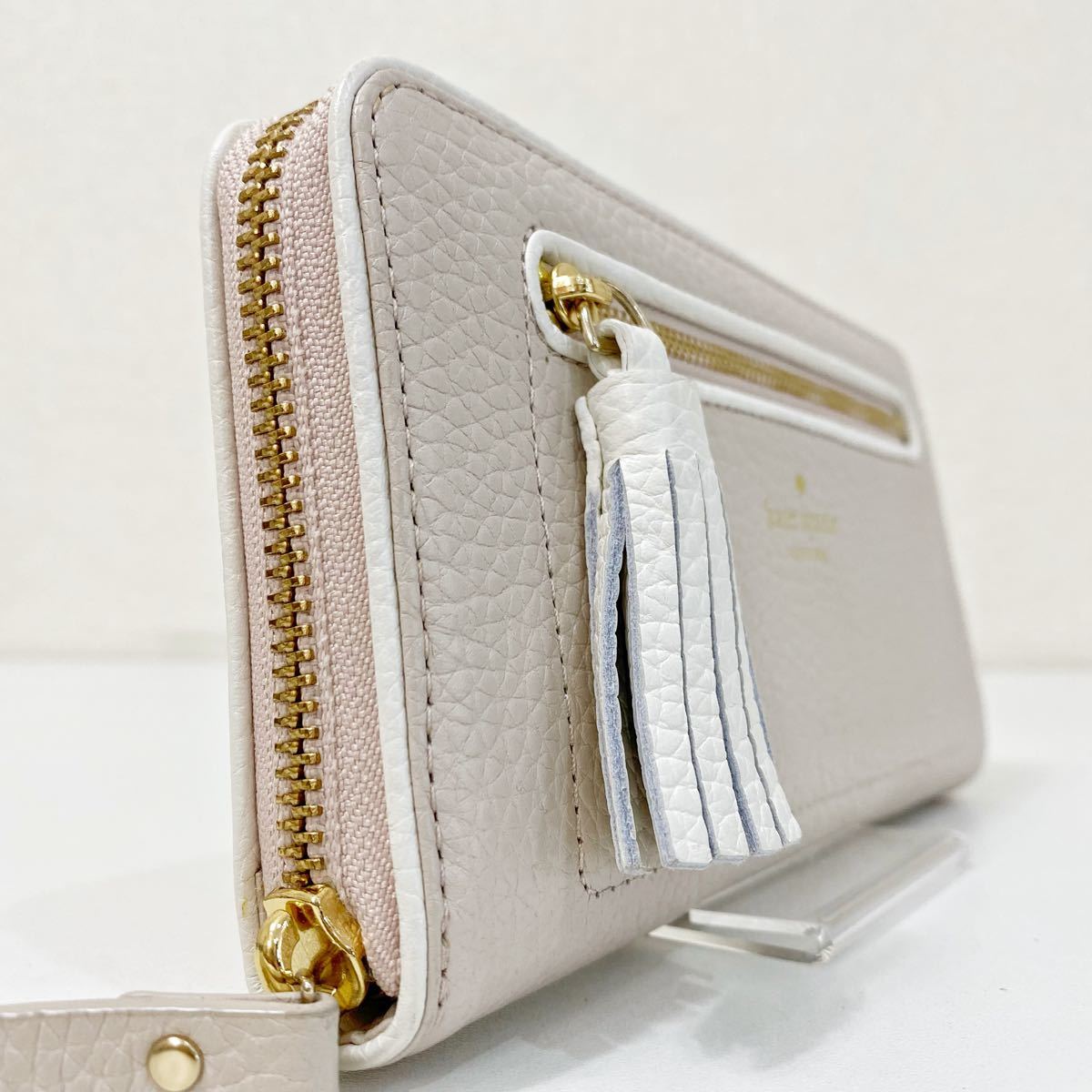 未使用 kate spade ケイトスペード フリンジ 本革 レザー 長財布 小物