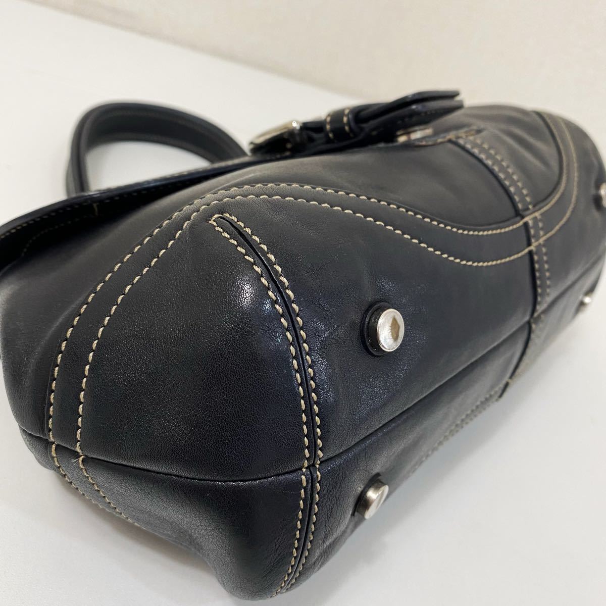COACH コーチ ベルトデザイン オールレザー ハンドバッグ 黒 COACH コーチ ベルトデザイン オールレザー ハンドバッグ 黒