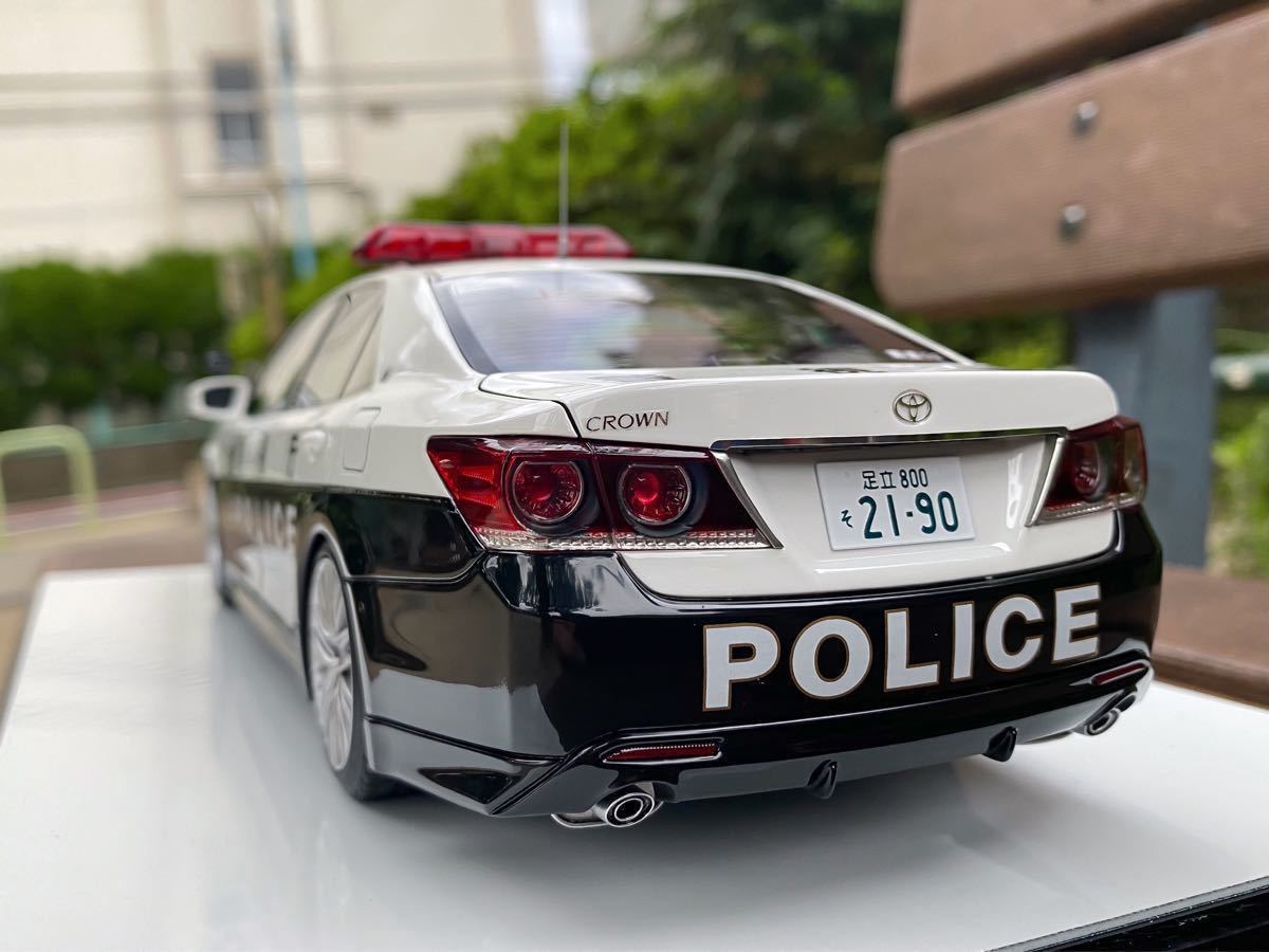 IG2190 イグニッションモデル 1/18 Toyota Crown (GRS214 IG2190 イグニッションモデル 1/18 Toyota Crown (GRS214