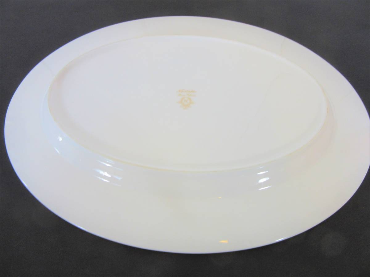 【　NORITAKE　ノリタケ　長皿　】送料無料