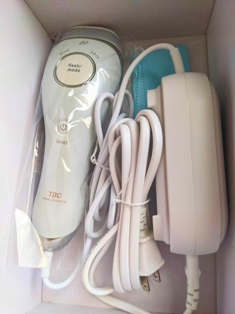 HIKARI BEAUTY3 家庭用光美容器 cnema.fr