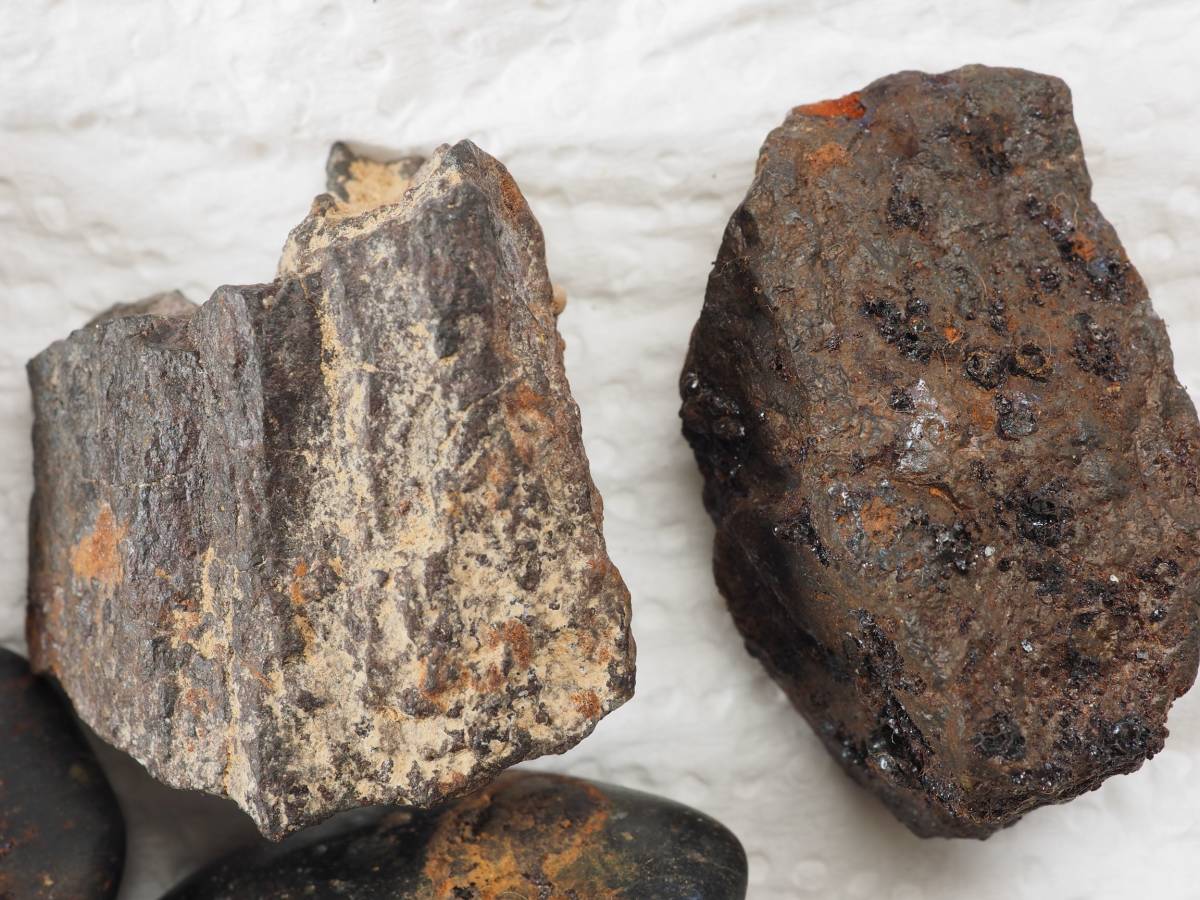 m0025 石質隕石　グバラ（Ghubara）　Oman　原石＋研磨　100gr.±5%_画像9