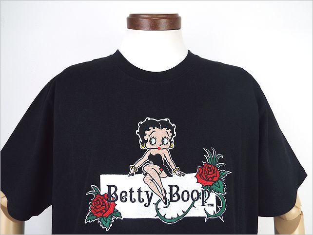 【送料無料 30%OFF】Betty Boop ベティ ブープ 刺繍Tシャツ - Betty Rose Box - BE-78 BLACK_XLサイズ_画像2