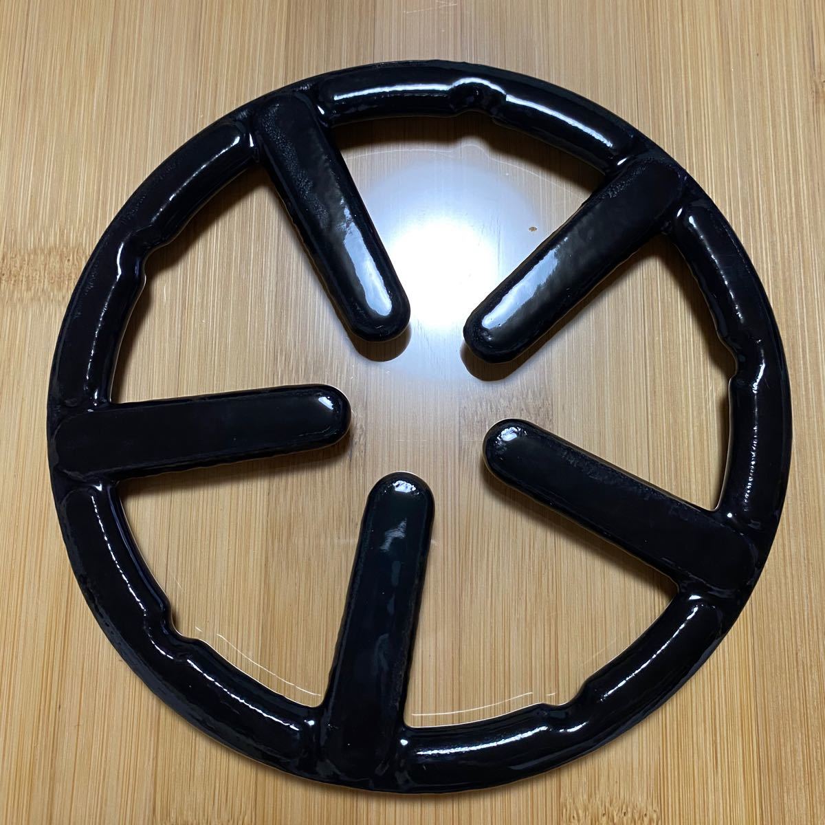 パール金属(PEARL METAL)五徳 ブラック 外径14cm 鉄鋳物製ミニ ホーロー加工 フェール HB-4198 新品