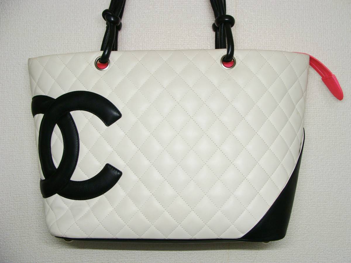 CHANEL シャネル ◇ カンボン レザー 皮 革 マトラッセ CC ロゴ マーク バイカラー ラージ トート セミ ショルダー バッグ 鞄