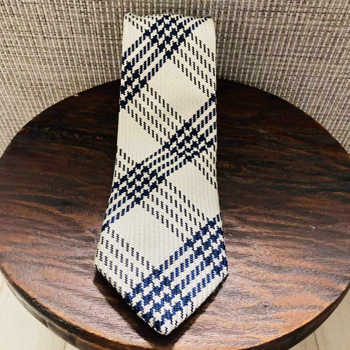 ★美品★ fiorio フィオリオ UNITED ARROWS ユナイテッドアローズ ネクタイ メンズ 白系 ネイビー 紺 ホワイト イタリア製 シルク100%