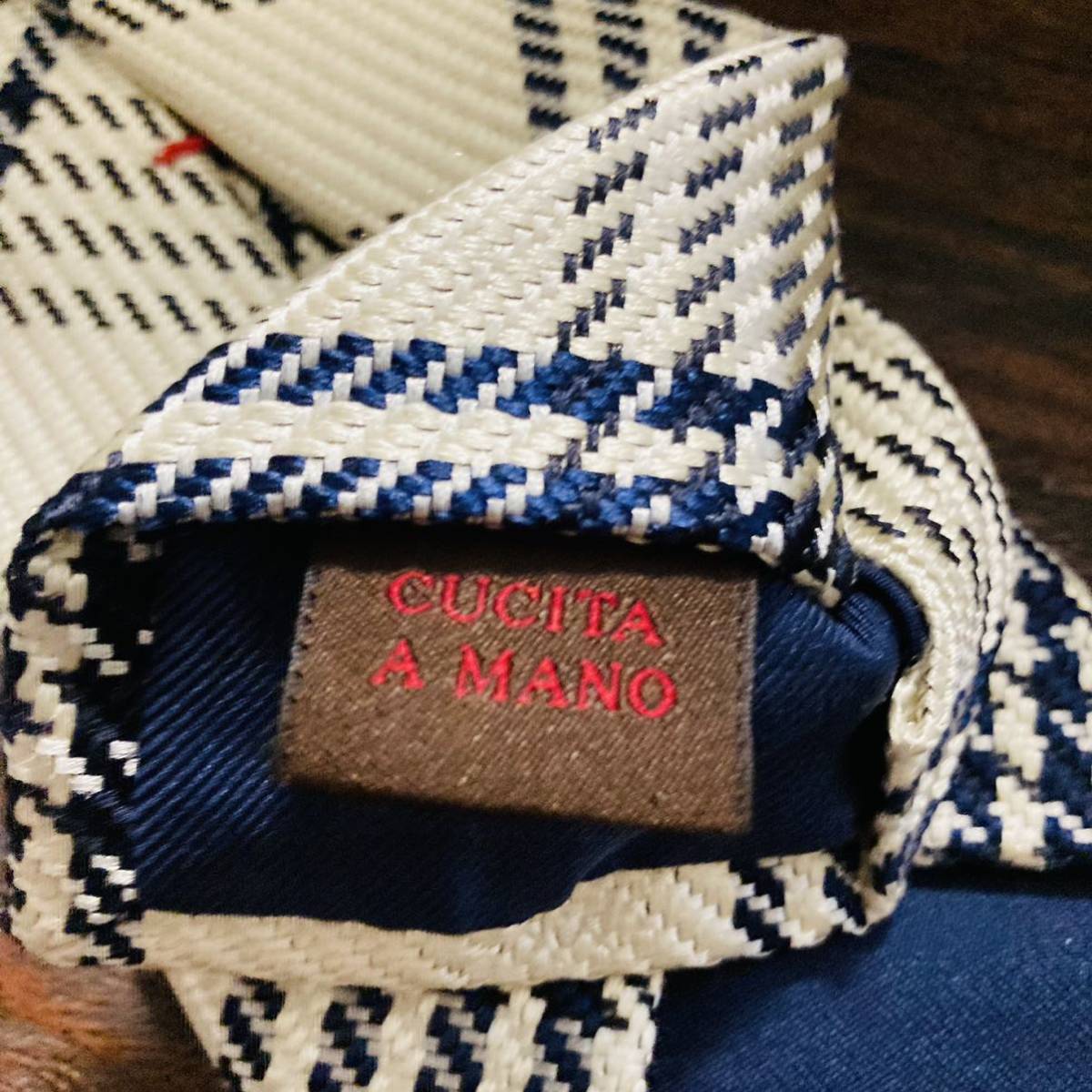 ★美品★ fiorio フィオリオ UNITED ARROWS ユナイテッドアローズ ネクタイ メンズ 白系 ネイビー 紺 ホワイト イタリア製 シルク100%