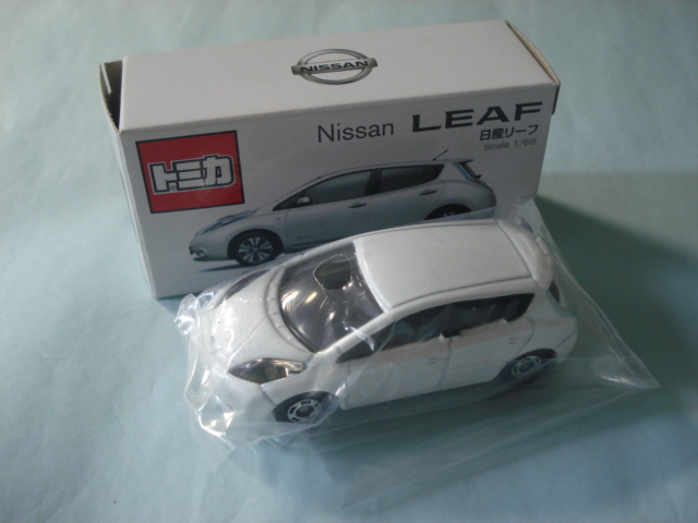 [送料無料 即決] トミカ　日産リーフ LEAF 日産工場見学記念_画像3