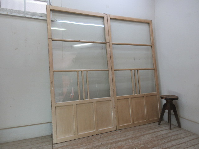  old paint. peel off . molding glass. sliding door 2 sheets set A133 antique furniture old fittings sliding door door door door window entranceway store furniture Cafe furniture natural wood old furniture 