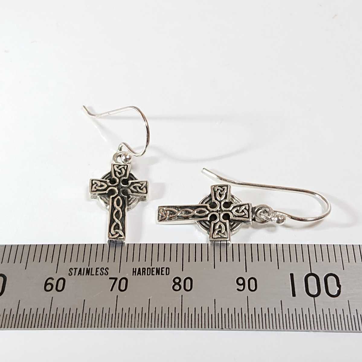 5256 SILVER925 Celt 10 character mi Nicross earrings silver 925benetikto 10 character .kerutik. small to rival unisex stylish 