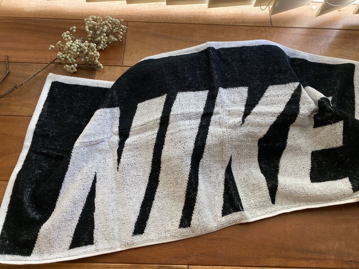 ナイキ タオル 綿100 スポーツタオル 新品 黒 白 フェイスタオル