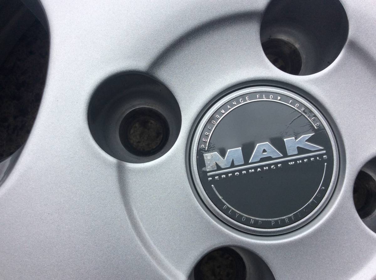 M4423 ルノー トゥインゴ に! 15インチアルミ&165/65R15 ブリザック