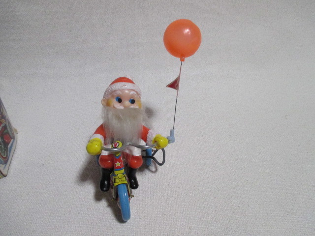 Aー19　 ビンテージ　1950年代　SANTA 　TRICYCLE　サンタの三輪車　 箱有り_画像3