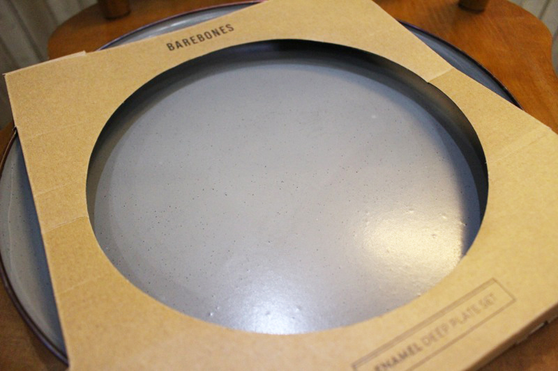  новый товар BAREBONES Living/.abo-nz living ENAMELDEEPPLATE SET эмаль plate комплект 2 шт. комплект Stone серый *