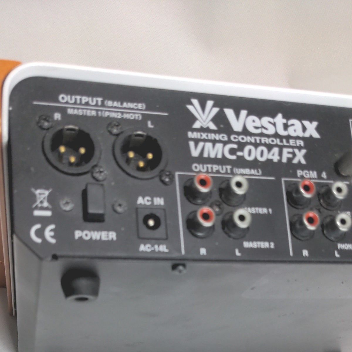 Vestax DJミキサー VMC-004FX ホワイト べスタクス|Yahoo Vestax DJミキサー VMC-004FX ホワイト べスタクス|Yahoo