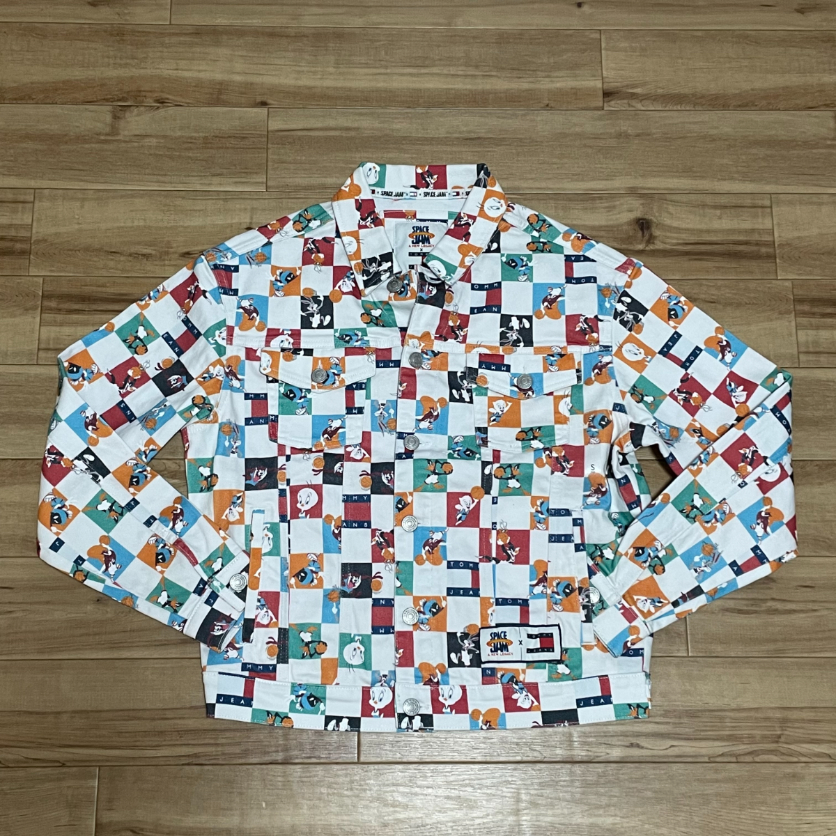 限定コレクション【 TOMMY JEANS×SPACE JAM 】 トミージーンズ