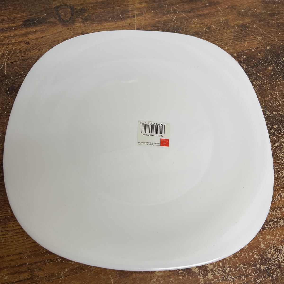 △おうちカフェ　BOURBON 陶器製　白い四角皿　食卓に！未使用品　27cm_画像2