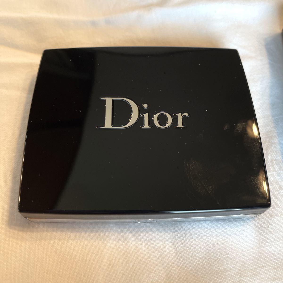 お値下げ中！Dior ディオール アイシャドウ 限定 サンククルール 022クルーズ ルック