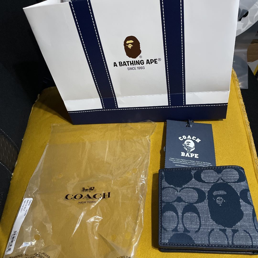 即日発送 完売品 BAPE COACH エイプ コーチ 折り 財布 ネイビー 小銭