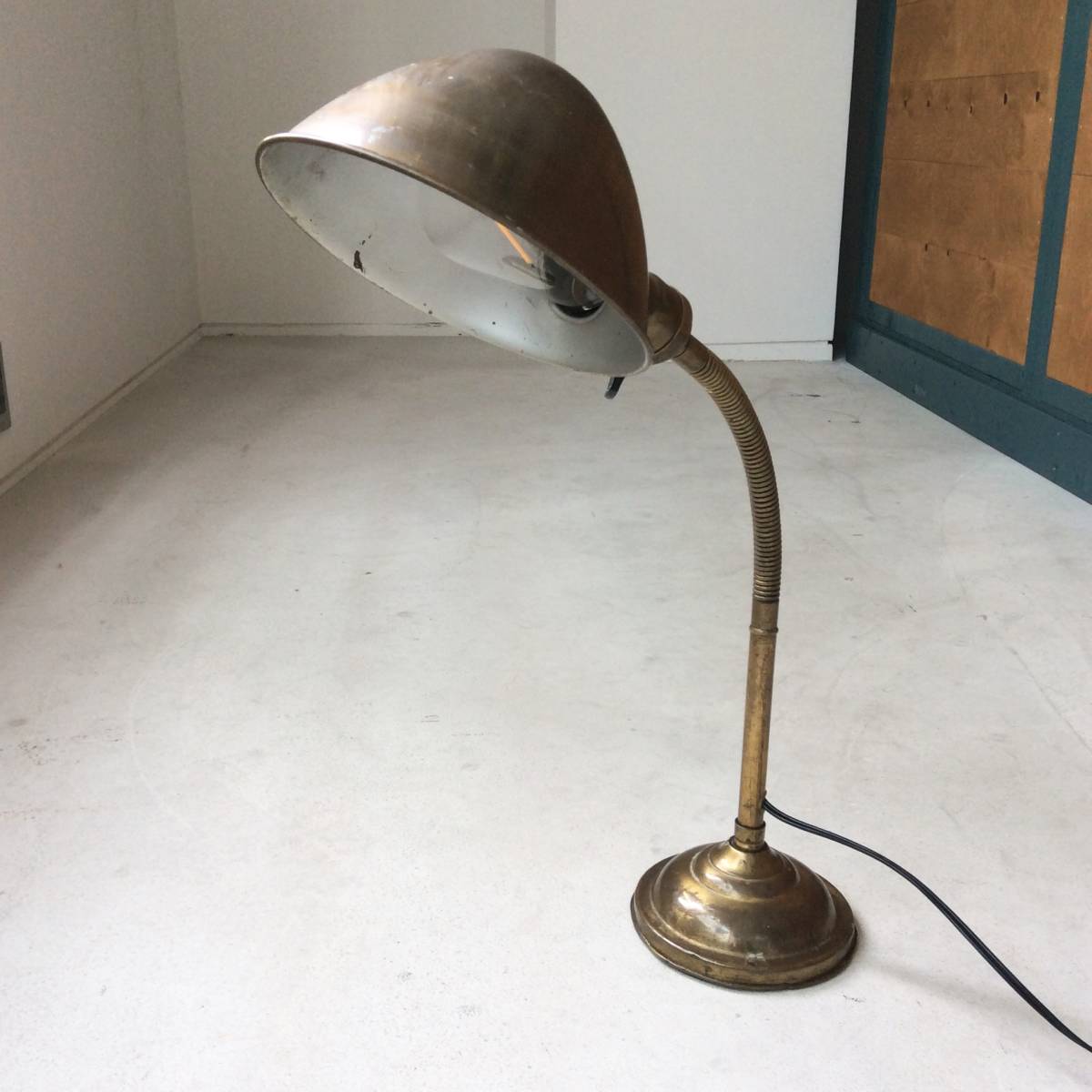 Vintage стол * лампа / свет подставка (Vintage Desk Lamp/Light)