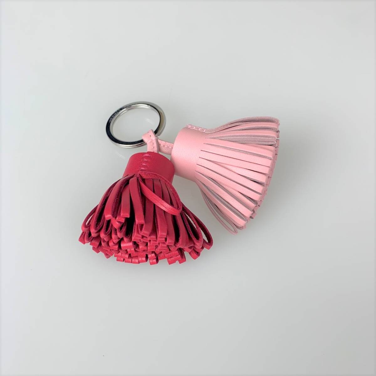 ☆HERMES☆新品未使用☆キーホルダー チャーム <カルメン ウノドス
