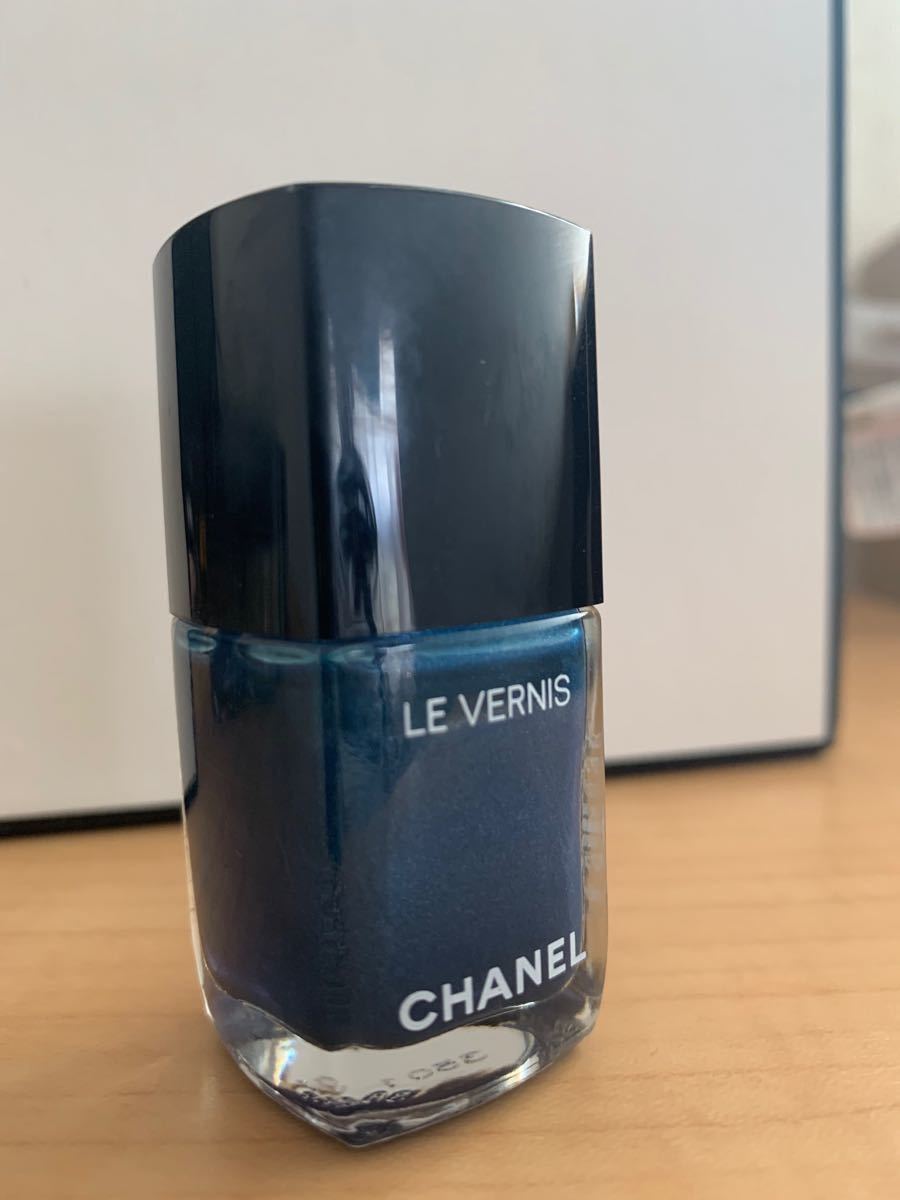 Chanel] Radiant Blue (#725)