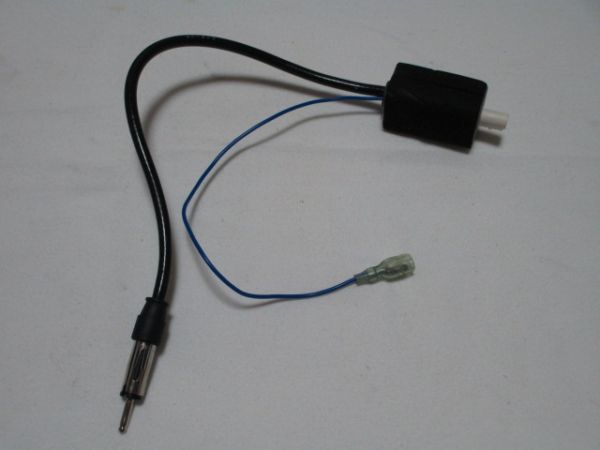 ^ Citroen C4 Picasso CAN bus adaptor (?) audio installation kit (C4 Picasso VH9990 SRIF) operation not yet verification 