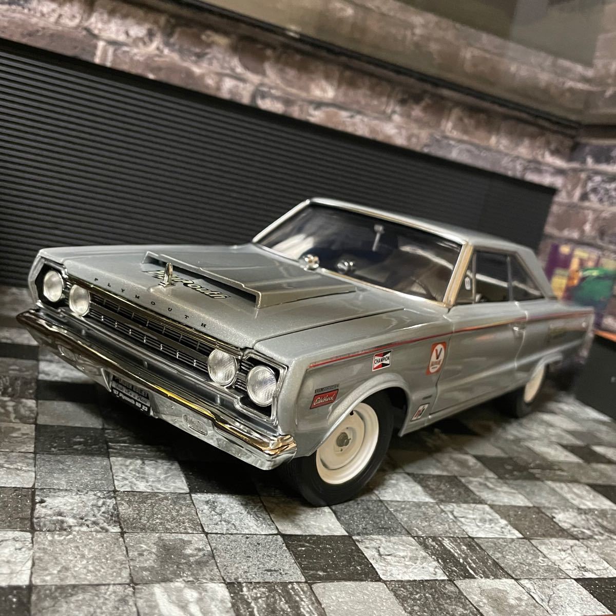人気のクリスマスアイテムがいっぱい 1 18 限定564台 Acme シルバーバレット ベルヴェデア プリムス ミニカー 人気のクリスマスアイテムがいっぱい 1 18 限定564台 Acme シルバーバレット ベルヴェデア プリムス ミニカー