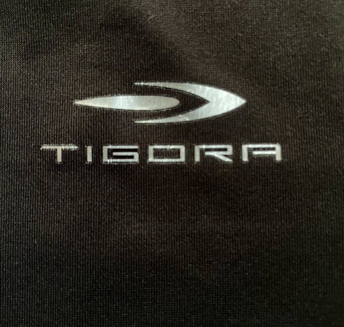 ★TIGORA ティゴラ★ブラックカラー＆レッドライン！メンズ半袖Vネックシャツ/M_画像4