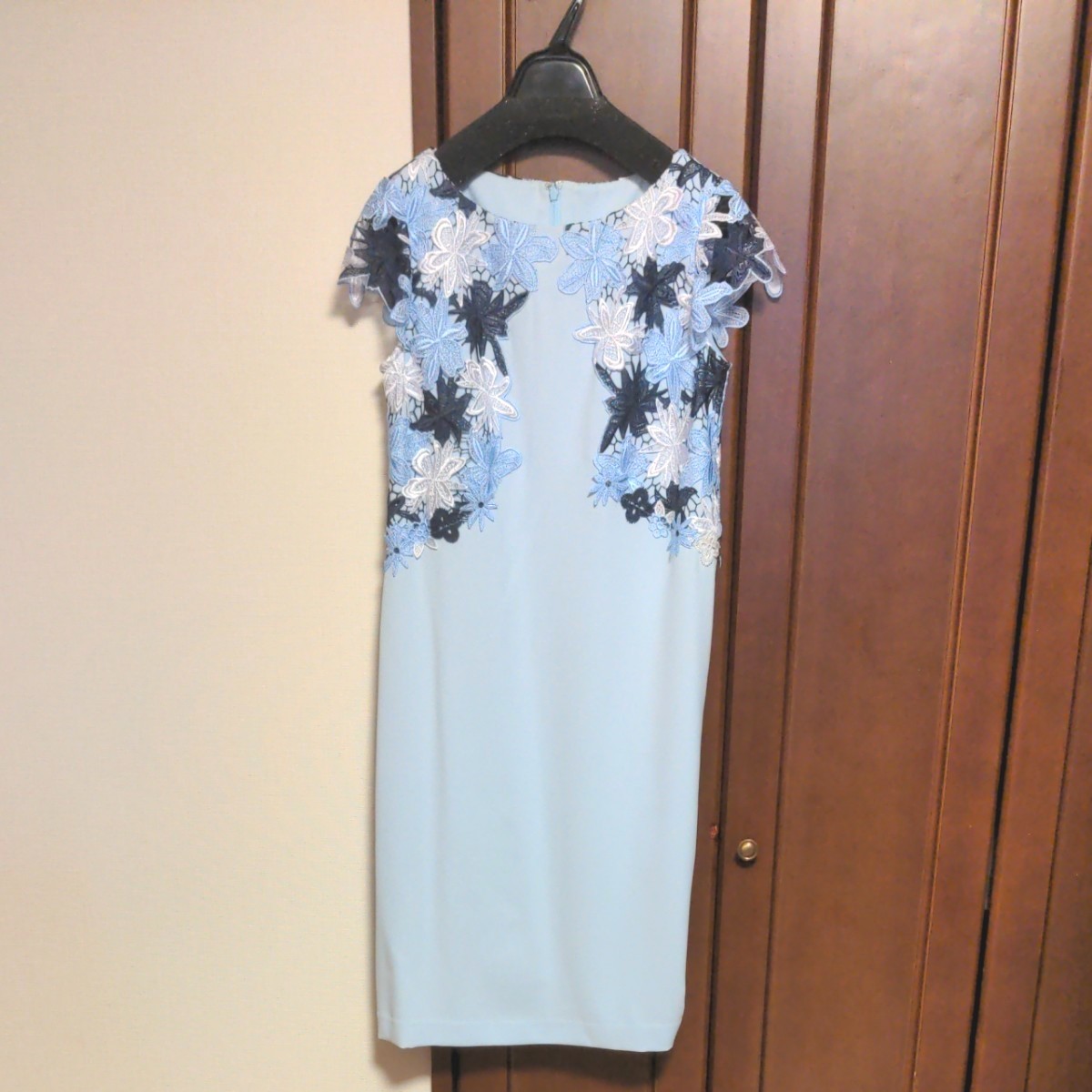 新品】クリスセリーン CHRISCELIN ワンピースレース(サックス