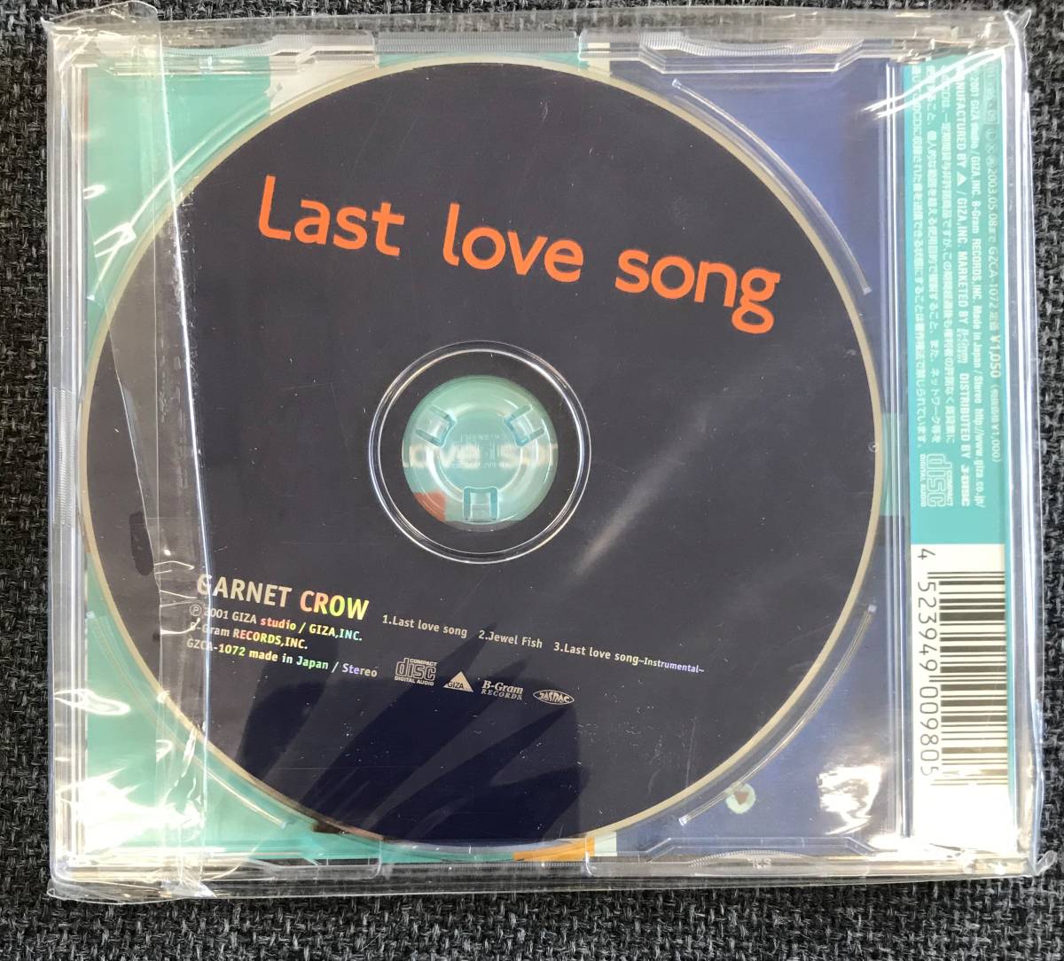 新品未開封CD☆ＧＡＲＮＥＴ　ＣＲＯＷ .　　Ｌａｓｔ　ｌｏｖｅ　ｓｏｎｇ,.(2001/05/09) / ＜GZCA1072＞：_画像2