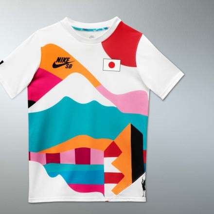 ナイキSB PARRA CREW JERSEY JAPANTシャツサイズＬ新品