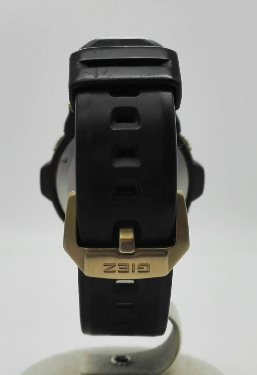 CASIO カシオ G‐SHOCK ジーショック GS-1000BJ アナログ デイト スモセコ クォーツ メンズ 腕時計 ゴールド ブラック ラバーベルト_画像4