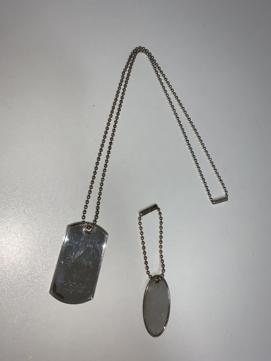 グッチ ネックレス ドッグタグ&オーバル シルバープレートネックレス