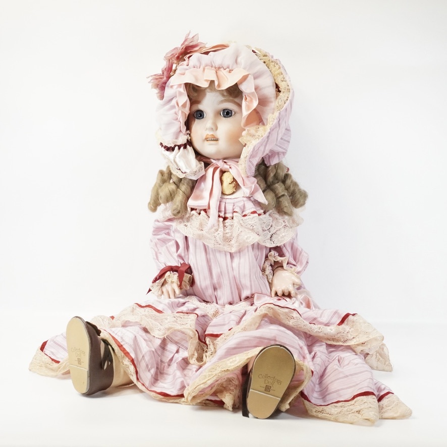 昭和ビンテージ　ビスクドール　西洋人形 　Collectors Doll　コレクターズドール製　ベベドール　 ペーパーウェイトアイ　高さ75㎝　ATN_画像1
