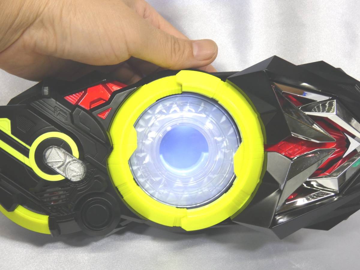 重塗装】ゼロワンドライバー&プログライズキー 発光&音量 重塗装】ゼロワンドライバー&プログライズキー 発光&音量