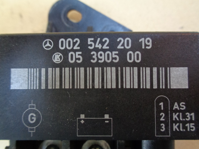  Benz R170 SLK230 original battery control relay 