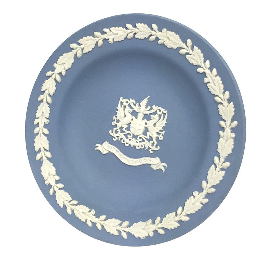 WEDGWOOD ウェッジウッド ジャスパーウェア ミニチュアプレート Crest of City London パウダーブルー 飾り皿 インテリア 美品 aq4958_画像1