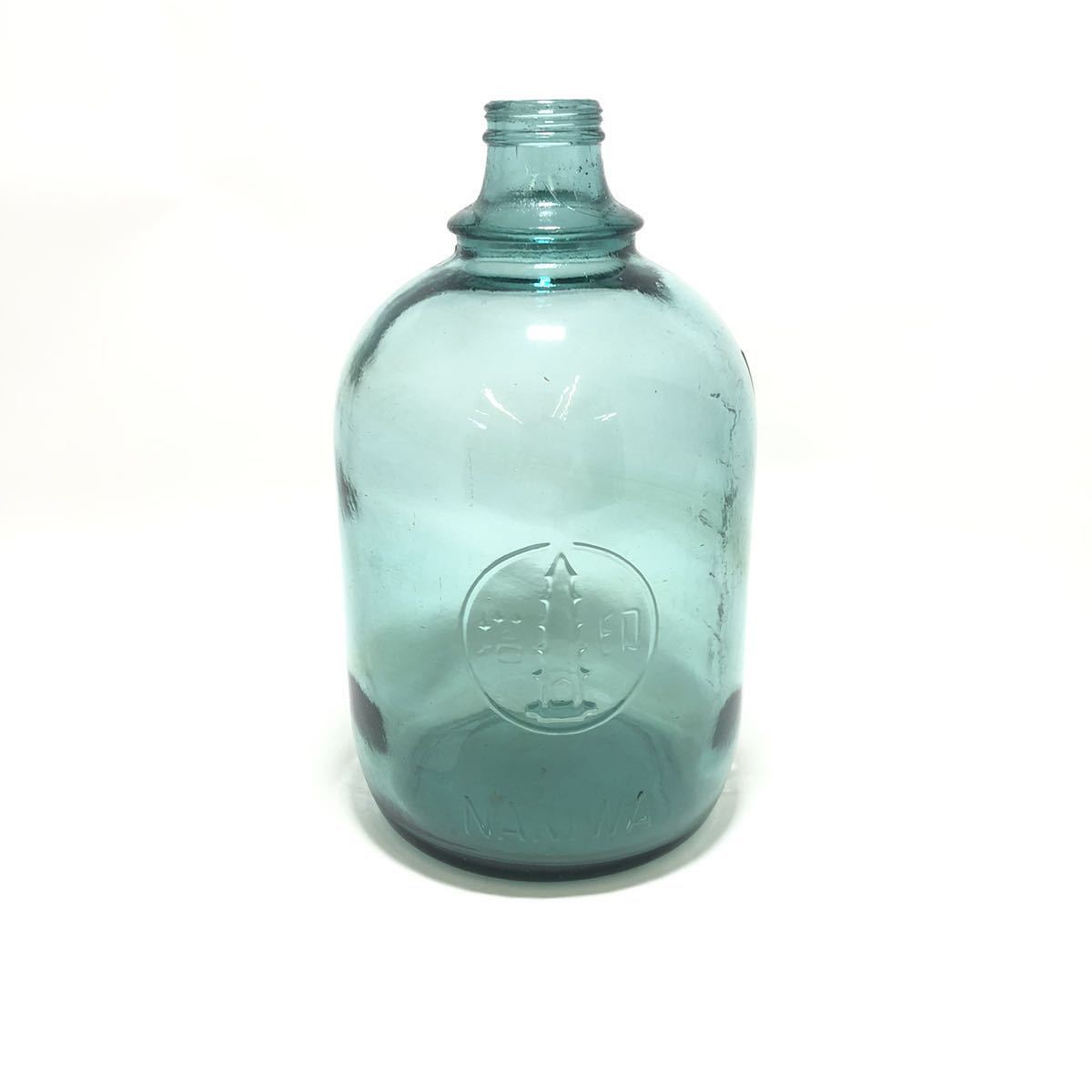 大きいアンティークボトル 塔印 Naniwa レトロ瓶 青緑瓶 ガラス 売買されたオークション情報 Yahooの商品情報をアーカイブ公開 オークファン Aucfan Com