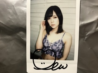 ヤフオク! - 涼森れむ 直筆サイン入り チェキ 水着 1