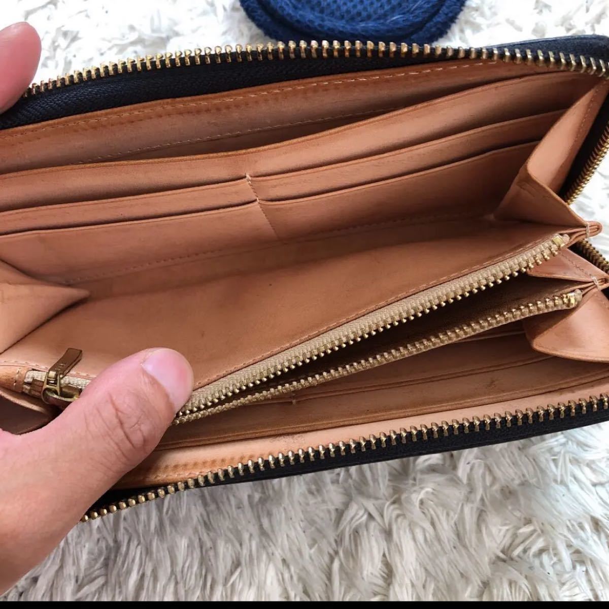 COCOMEISTER ラウンドジップ財布 COCOMEISTER ラウンドジップ財布