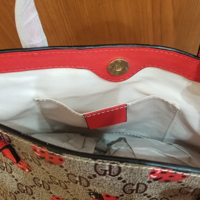 てんとう虫柄ランチトートバッグ グッチキッズ GUCCI 好きにも てんとう虫柄ランチトートバッグ グッチキッズ GUCCI 好きにも