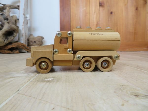 [USED/ Vintage ]Tonka/ ton ka wooden craft car tank lorry for searching = Showa Retro / antique / minicar / work car / rare /B0829