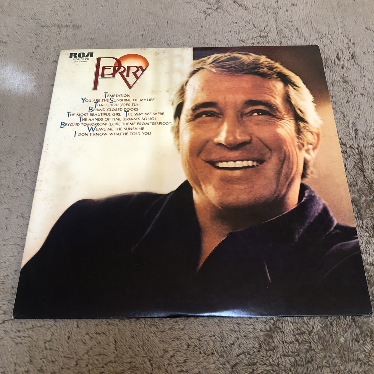 PERRY COMO ペリーコモ / 追憶 / LP レコード / RCA5176 / ライナー有 / 洋楽ポップス /_画像1